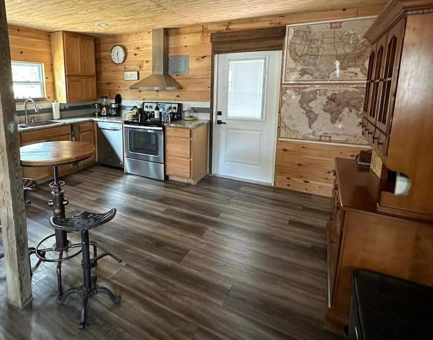 The Little Barn You Are Looking For! Umatilla Экстерьер фото